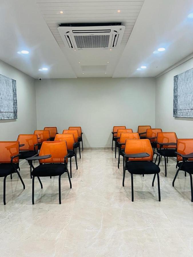Sun Shine Hotel Bangalore Dış mekan fotoğraf